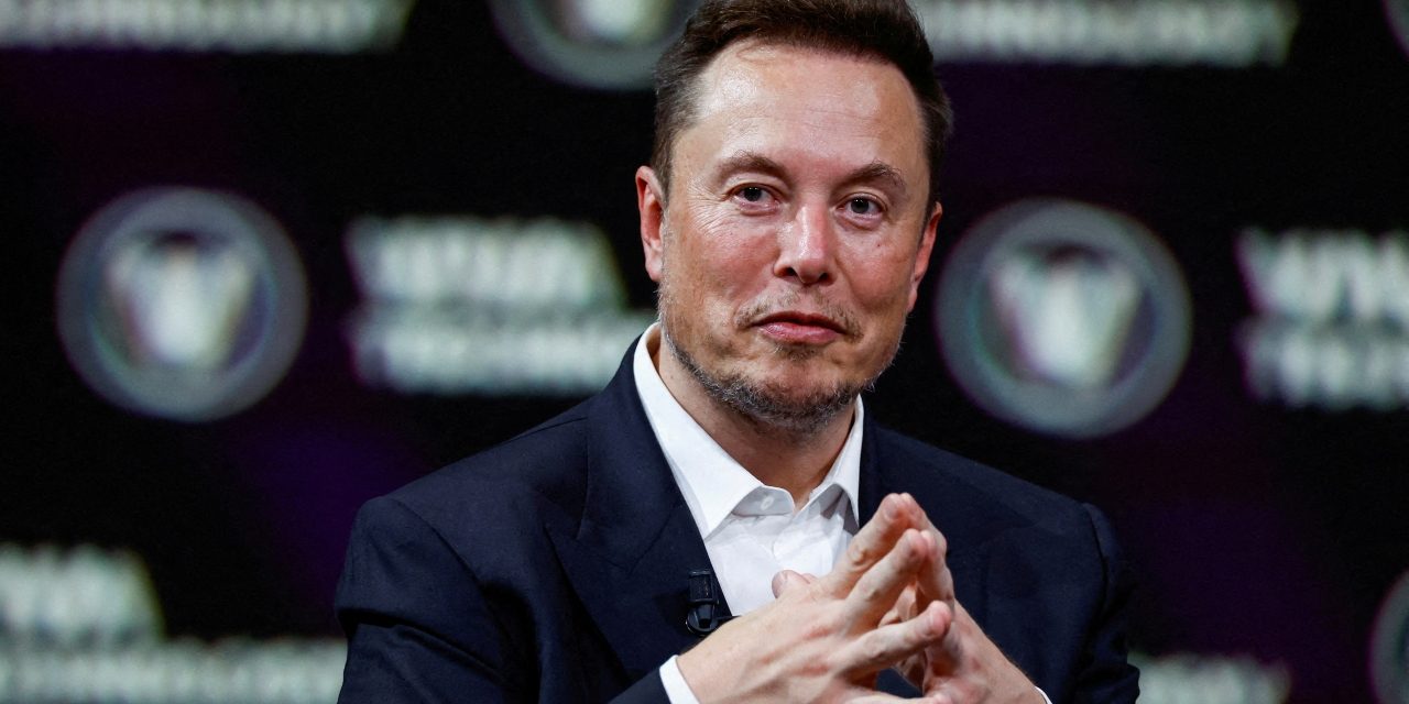 Elon Musk Kritik Praktik Pelatihan Model AI Oleh Anthropic