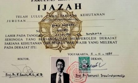 Kasus Ijazah Jokowi: Rismon Sianipar Meminta Maaf