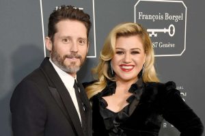 Kelly Clarkson Beri Pesan Haru Atas Meninggalnya Mantan Suami