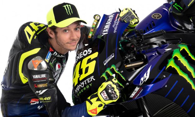 Valentino Rossi Isyaratkan Kembali Balapan Di MotoGP