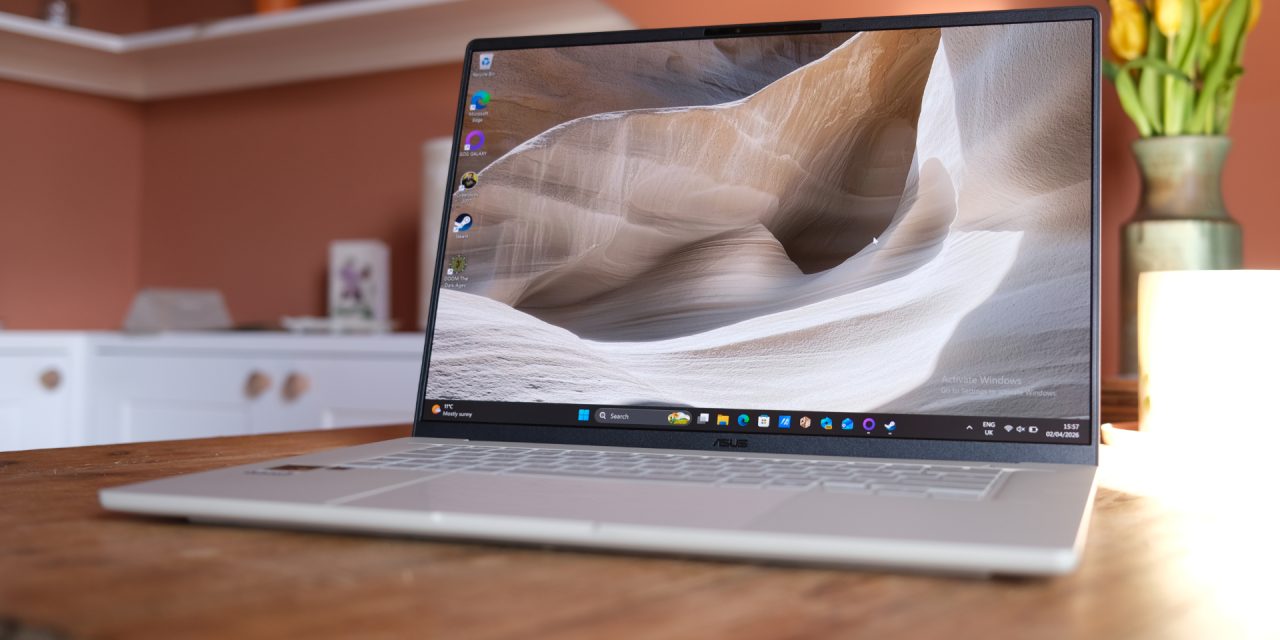 Asus Zenbook A16: Laptop Ceraluminum Berotak Snapdragon X2