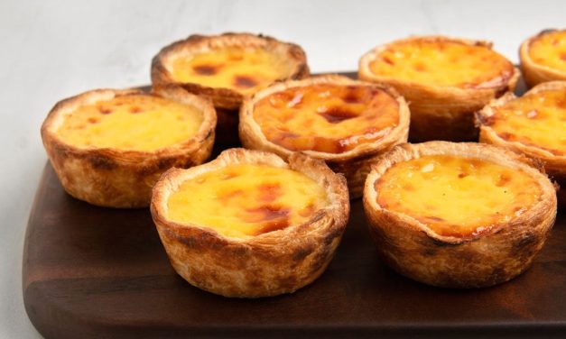 Kelezatan Pastel De Nata: Tart Telur Legendaris Khas Portugal