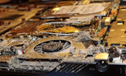 Tips Bersihkan Kipas Laptop Agar Performa Gaming Tetap Stabil