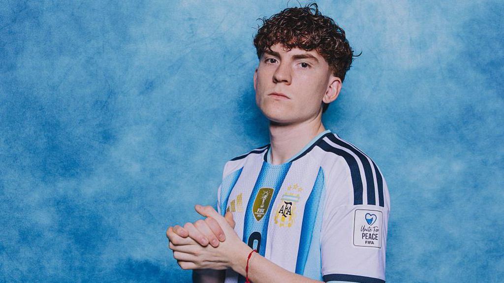 Bintang Argentina Valentín Barco Resmi Gabung Chelsea