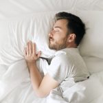Menulis 3 Kebaikan Sebelum Tidur Dapat Cegah Insomnia