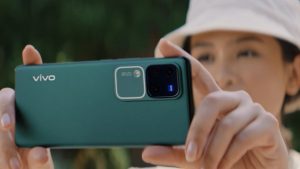 Vivo V30 Pro Usung Optik Zeiss Pertama Di Lini V-Series