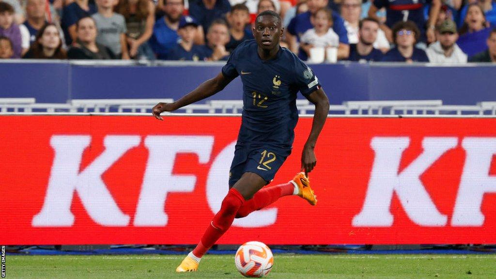 Randal Kolo Muani Terus Berjuang Temukan Performa Terbaik