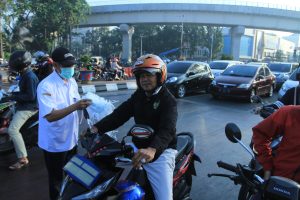 Dinkes DKI Dan BPBD Imbau Pakai Masker Cegah ISPA Lansia