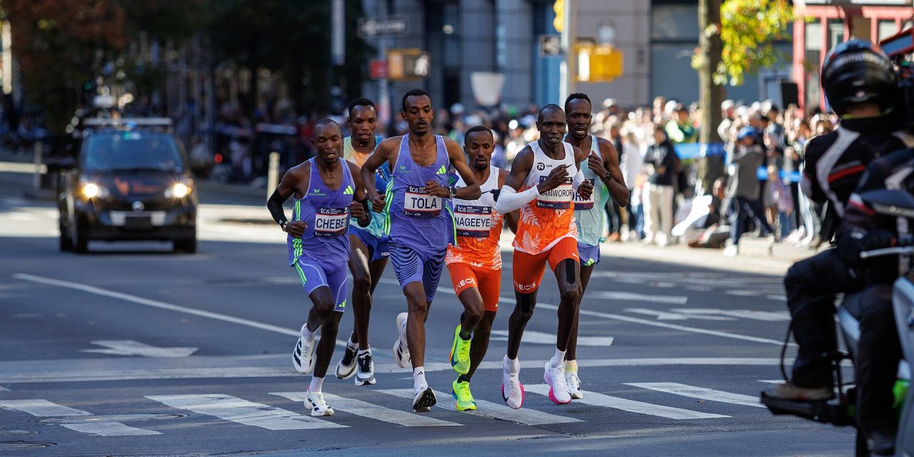 Ribuan Pelari Dunia Padati Ajang Chicago Marathon 2026